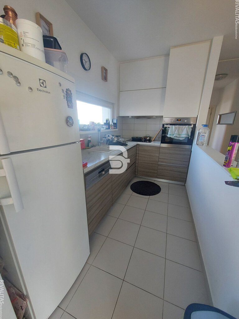 Image 6136820 - 3