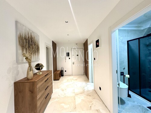 Thumbnail 6136921 - 7