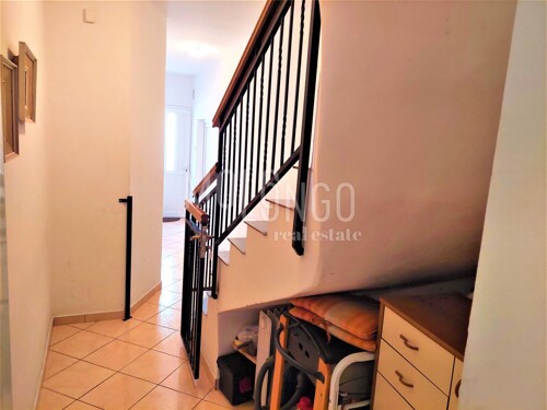 Thumbnail 6136926 - 9