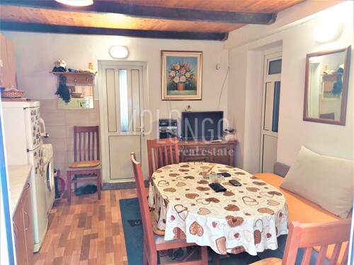 Thumbnail 6136926 - 3