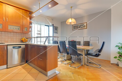 Thumbnail 6136971 - 14