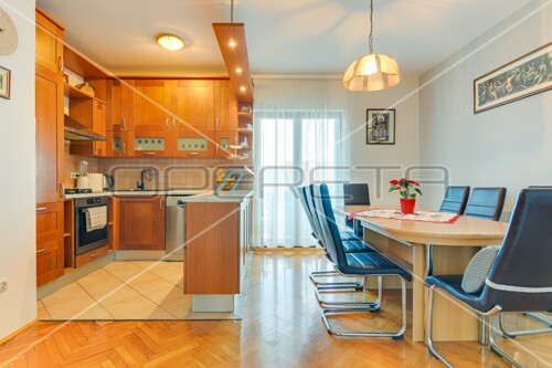 Thumbnail 6136971 - 15