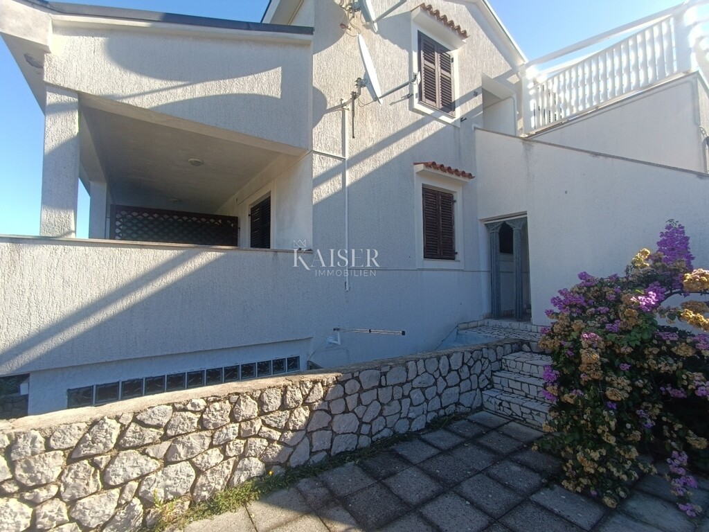 Image 6137034 - 2