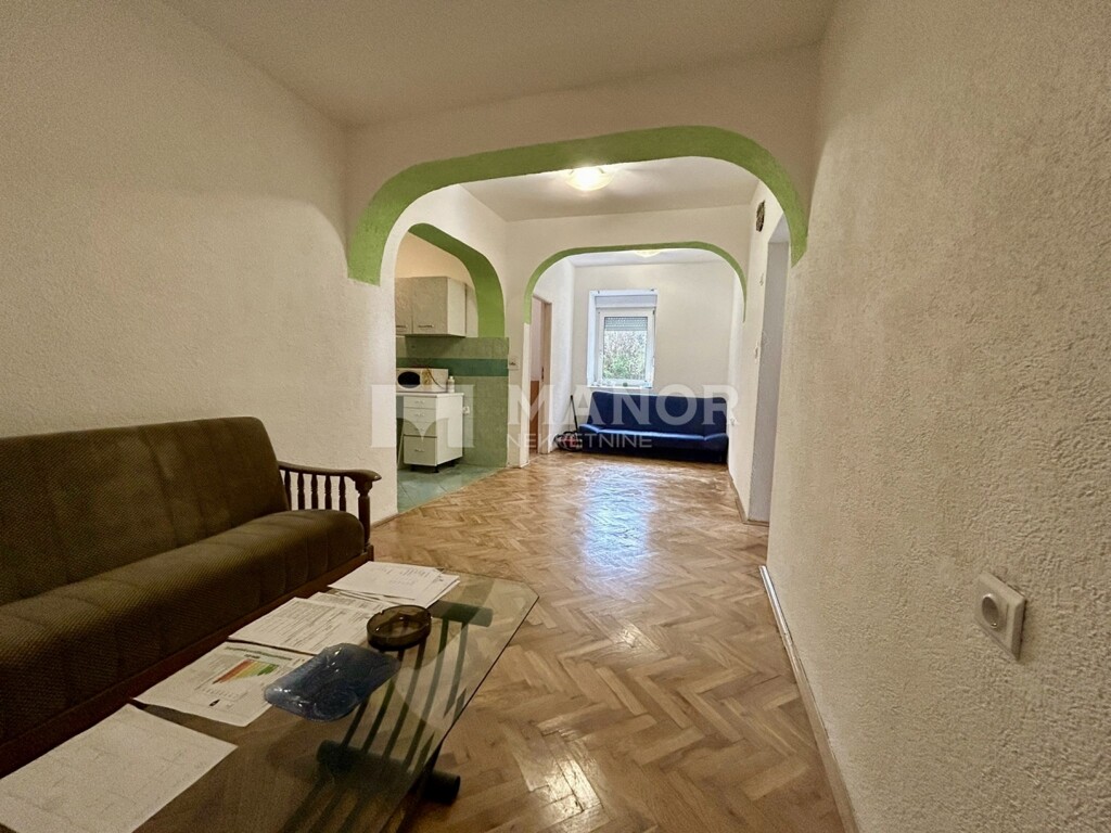 Image 6137035 - 3