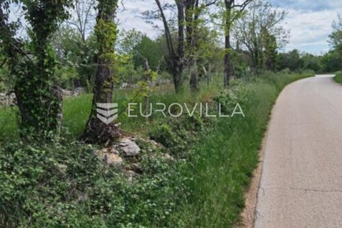 Istra, Sveti Ivan, građevinsko zemljište 12.005m2