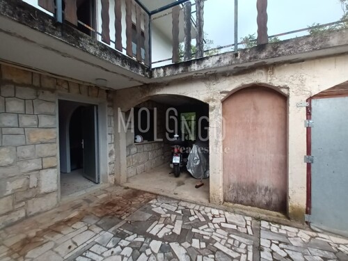 Thumbnail 6137531 - 9