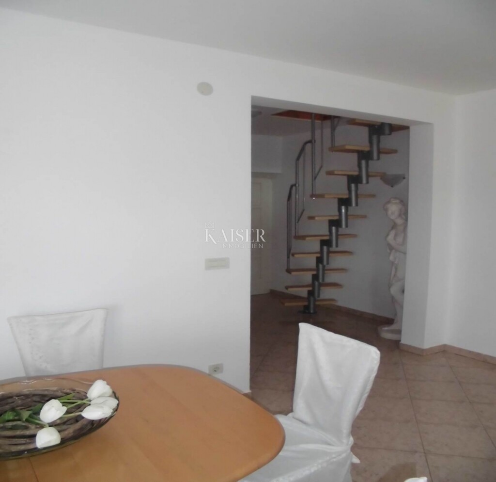 Image 6137664 - 3