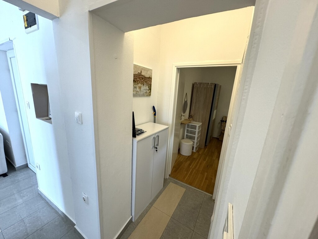 Image 6137735 - 22
