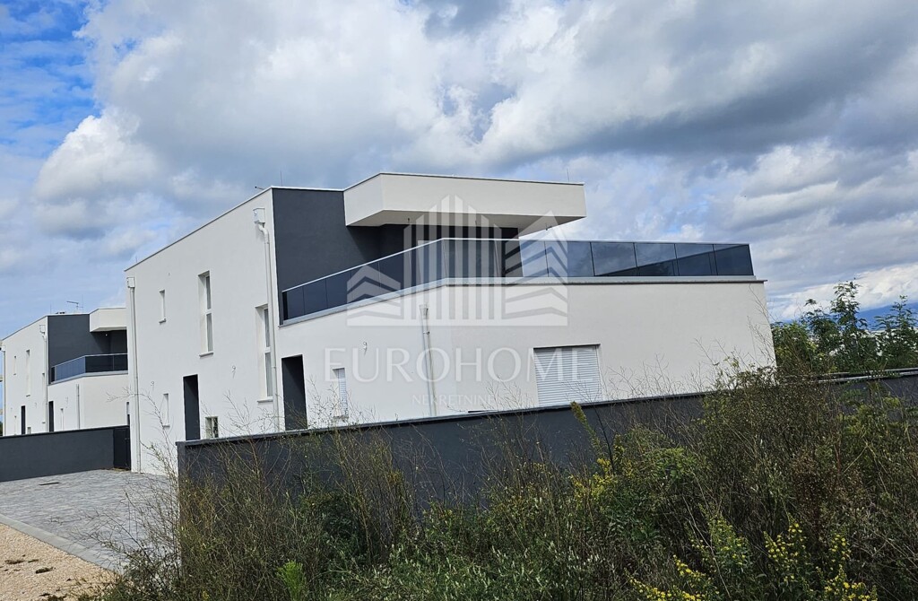 Image 6138467 - 11