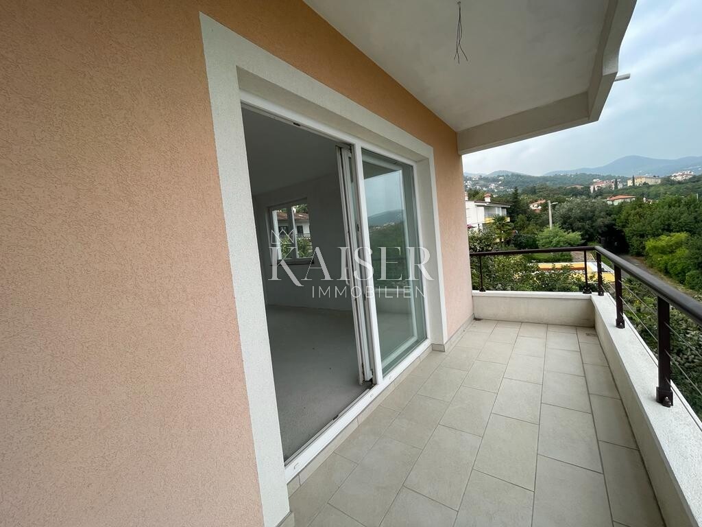 Image 6138786 - 7