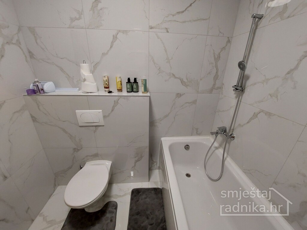 Image 6138868 - 9