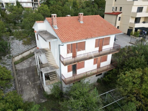 Kuća 1.red do mora