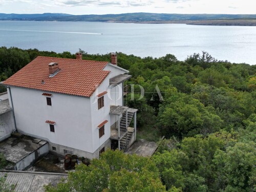 Kuća 1.red do mora