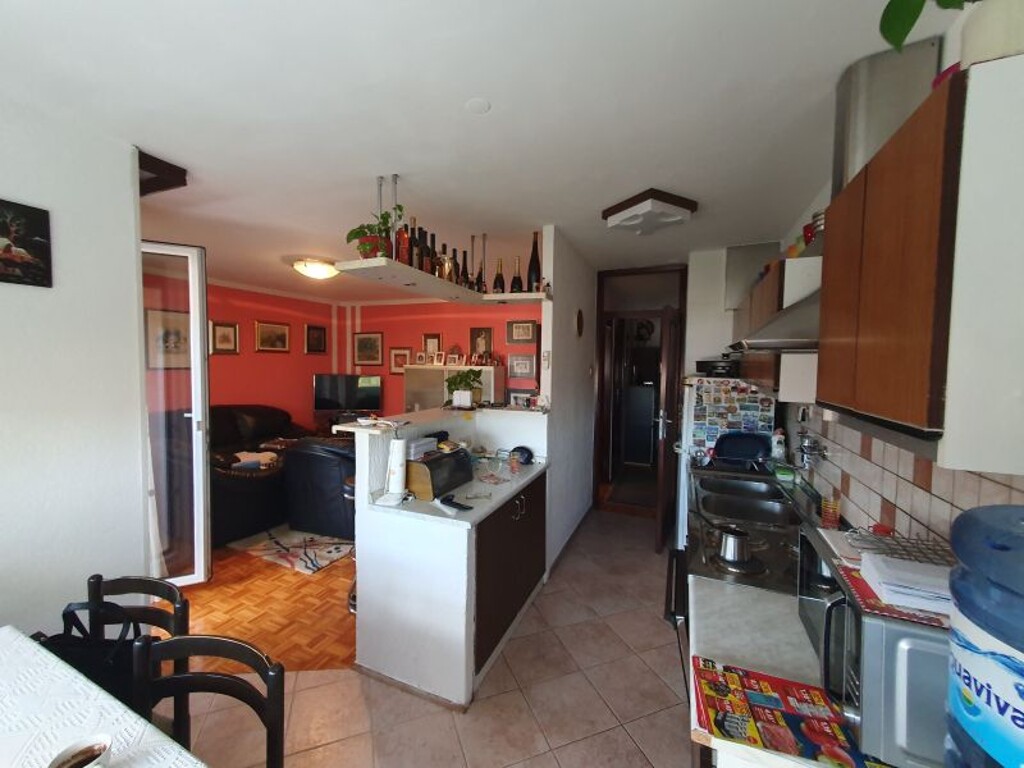 Image 6139993 - 3