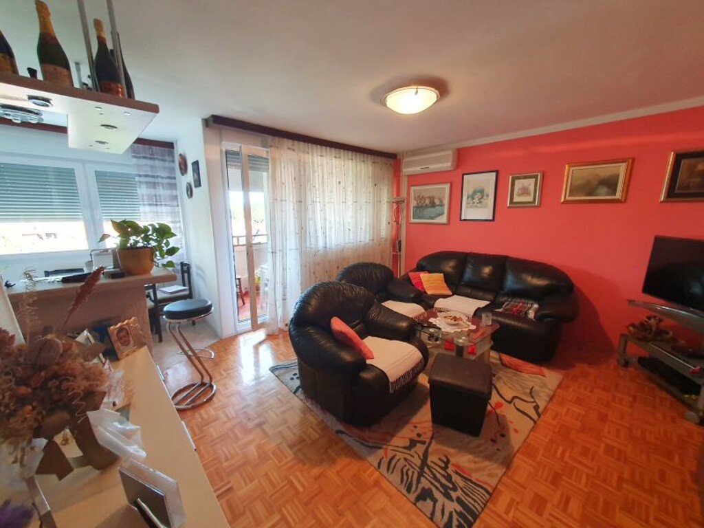 Image 6139993 - 1
