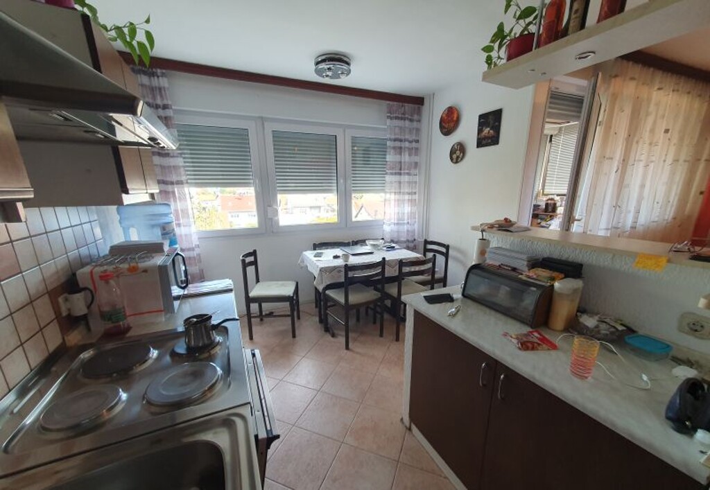Image 6139993 - 6