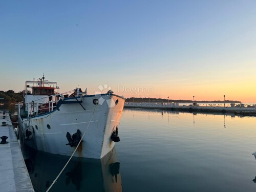 Thumbnail 6140019 - 24