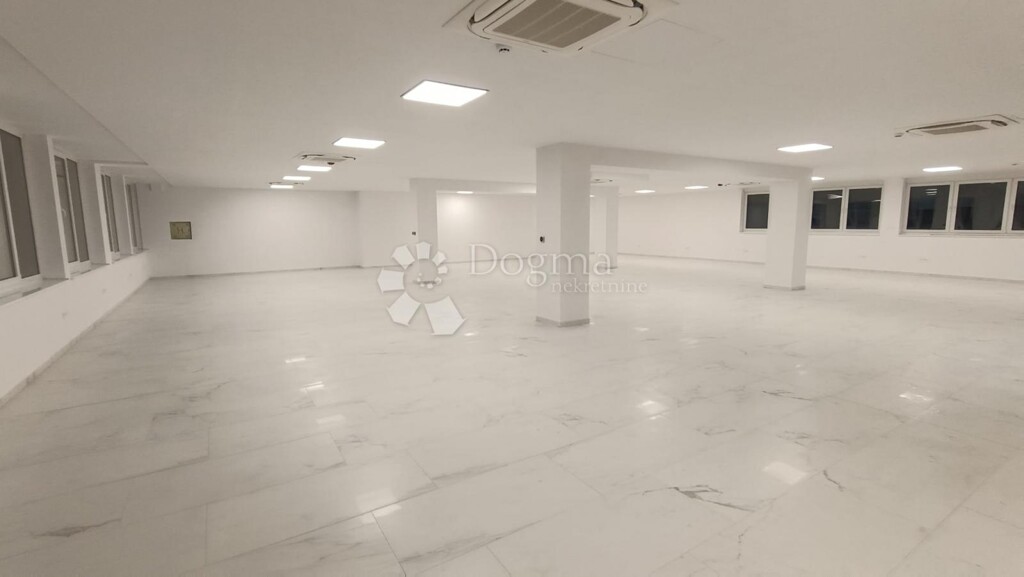 Image 6140040 - 3