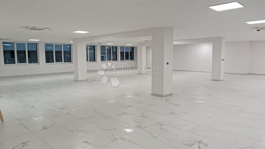 Image 6140040 - 1