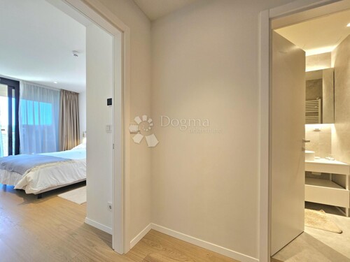 Thumbnail 6140041 - 14