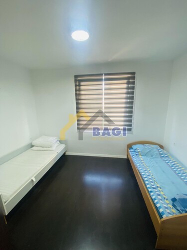 Thumbnail 6140049 - 6