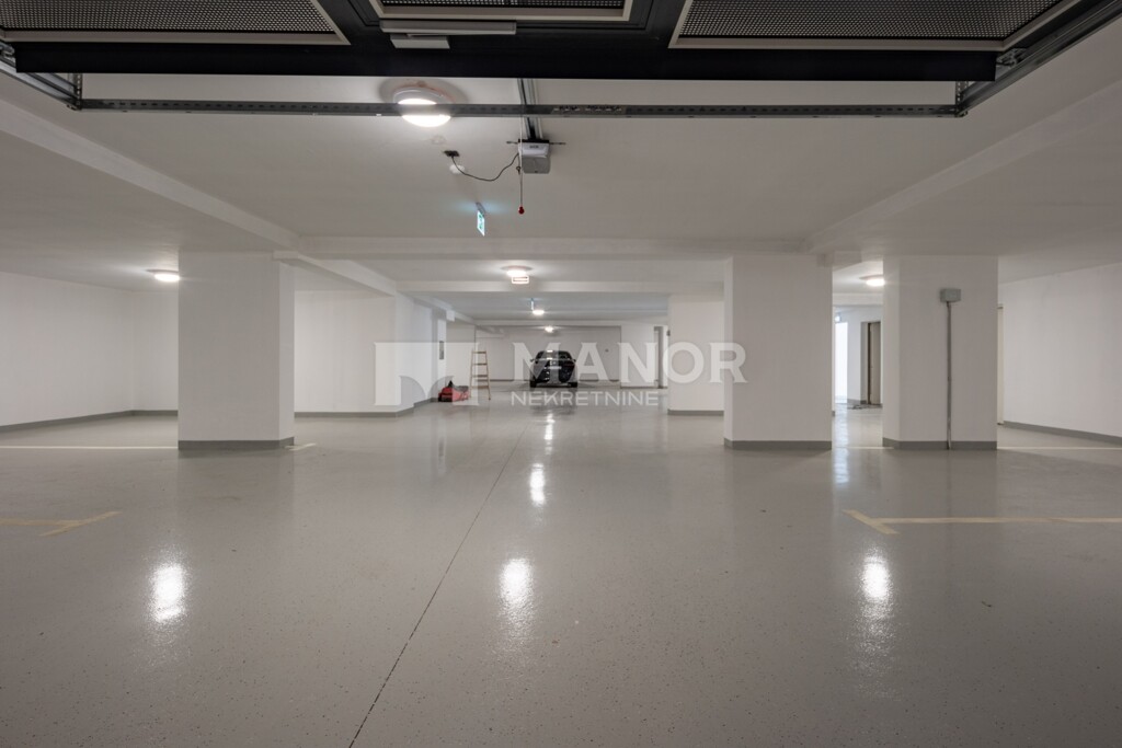 Image 6140106 - 10