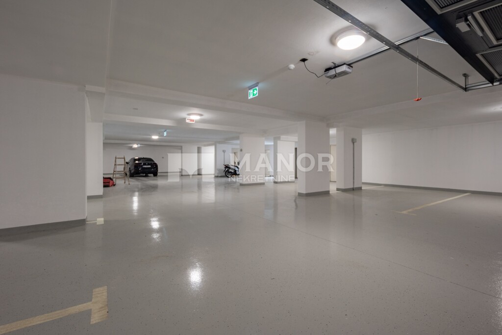 Image 6140106 - 11