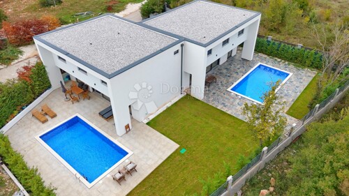Rovinj okolica, Novogradnja na lijepoj lokaciji