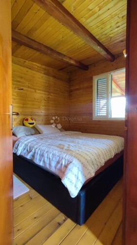 Thumbnail 6140876 - 7