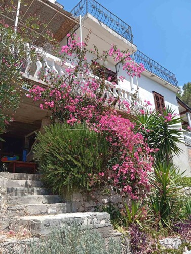 Kuća za prodaju Hvar