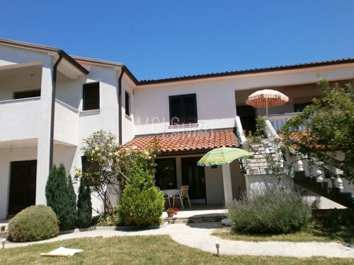 ISTRA, VIŽINADA - Predivna kuća s pogledom - Investicija s p