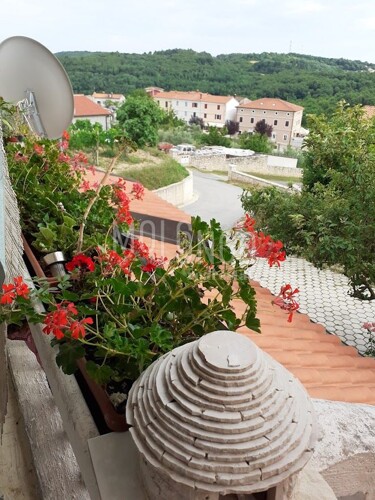 Thumbnail 6142125 - 4