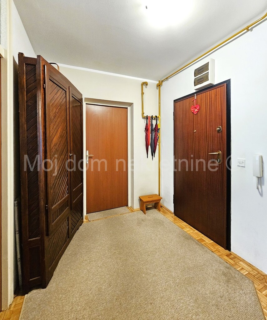 Image 6142746 - 12