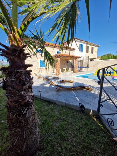 Thumbnail 6142760 - 6