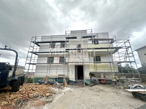 Thumbnail 6142762 - 5