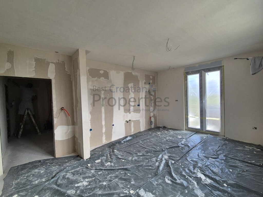 Image 6142766 - 3