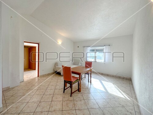 Thumbnail 6143089 - 12