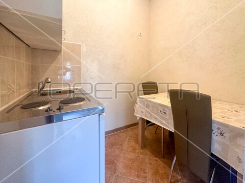 Thumbnail 6143089 - 19