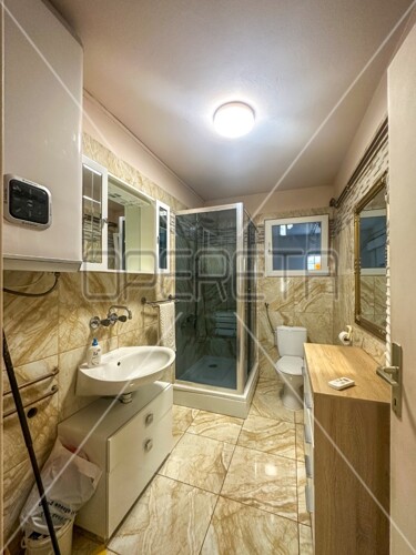 Thumbnail 6143089 - 11