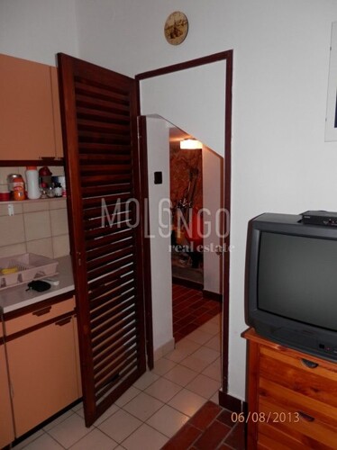 Thumbnail 6143632 - 5