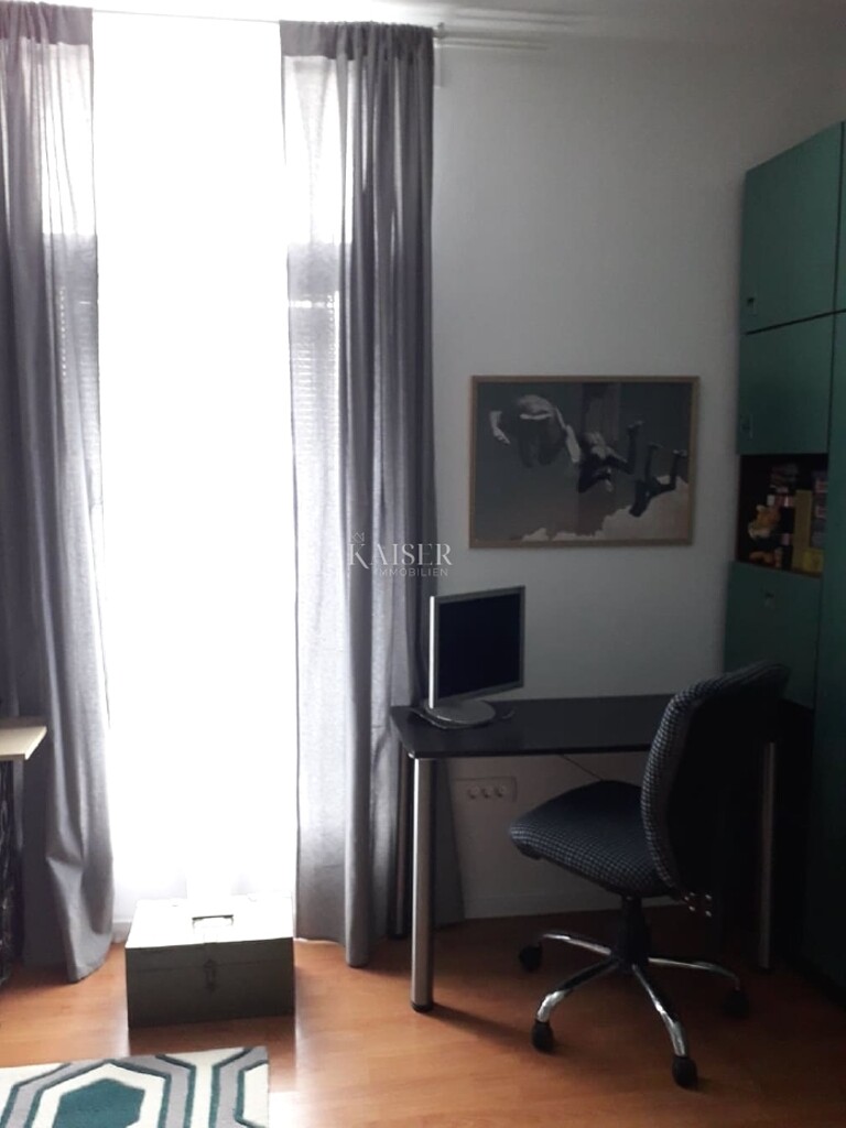 Image 6144113 - 5