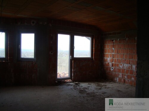 Thumbnail 6149679 - 9