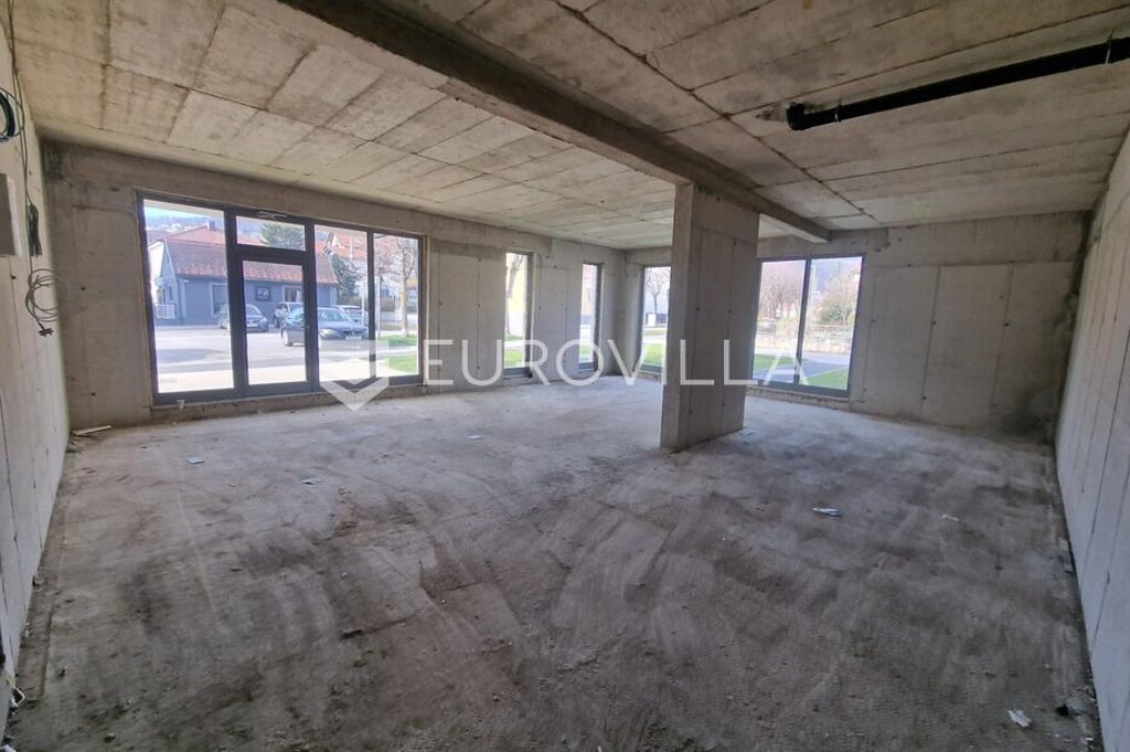Image 6149786 - 1