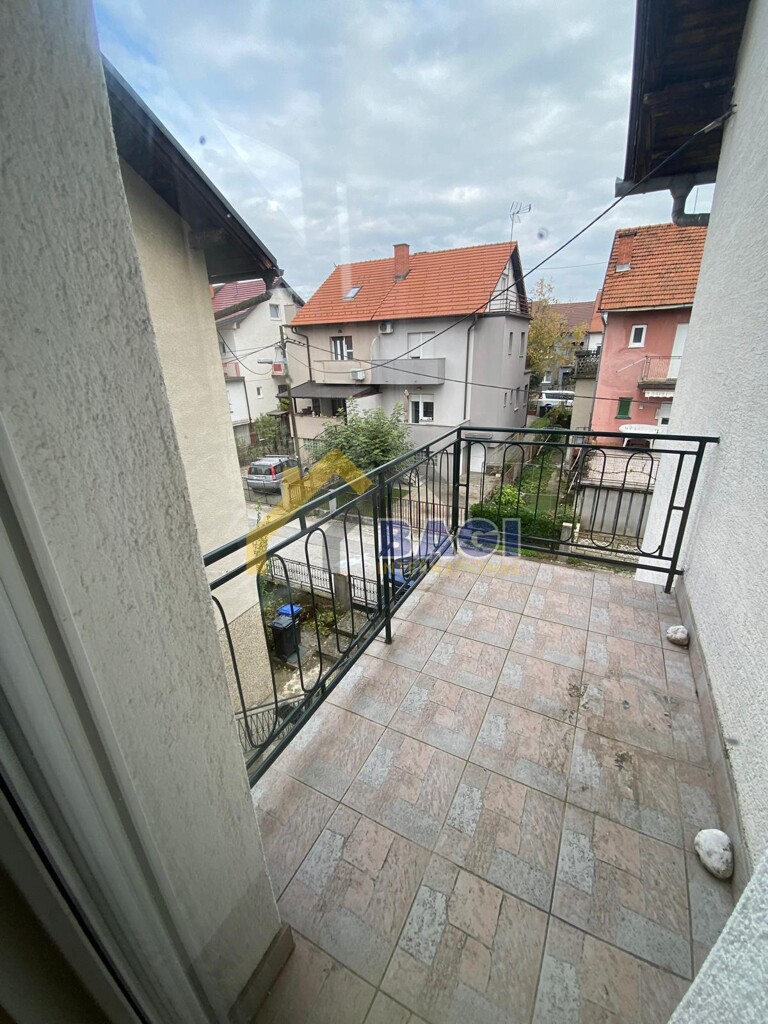 Image 6149859 - 3