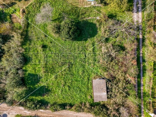 Štinjan, građevinsko zemljište 1784 m2 na odličnoj lokaciji