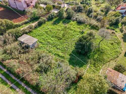 Štinjan, građevinsko zemljište 1784 m2 na odličnoj lokaciji