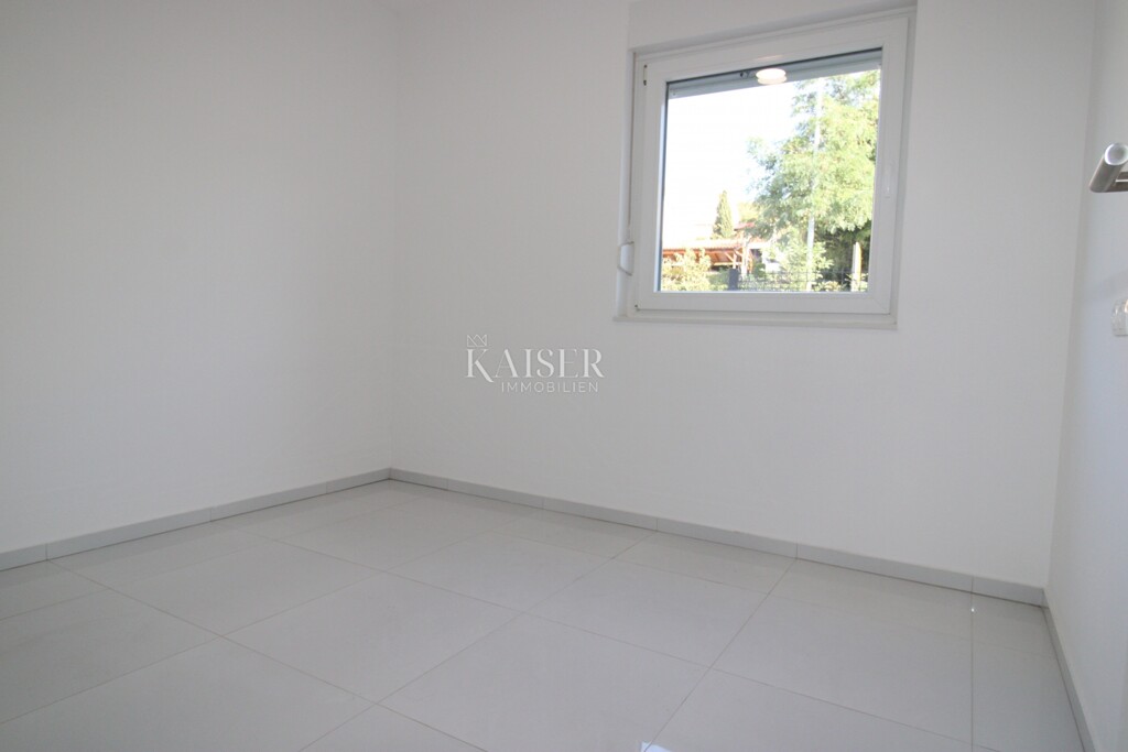 Image 6150028 - 4
