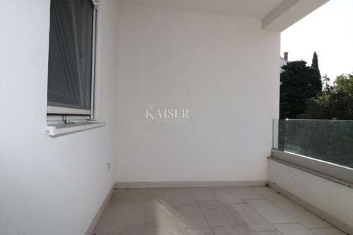 Thumbnail 6150030 - 5