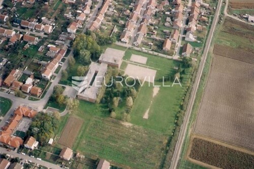 Osijek, Višnjevac, zemljište 350 m2 na odličnoj lokaciji