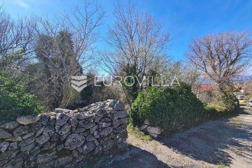Kraljevica, centar, građevinsko zemljište površine 1220 m2